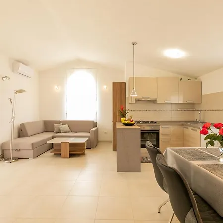 Apartman Mario Póla