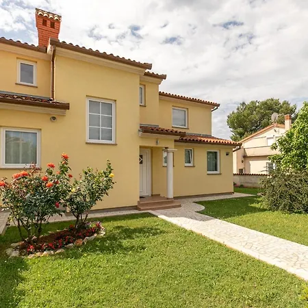 Appartement Mario Pula